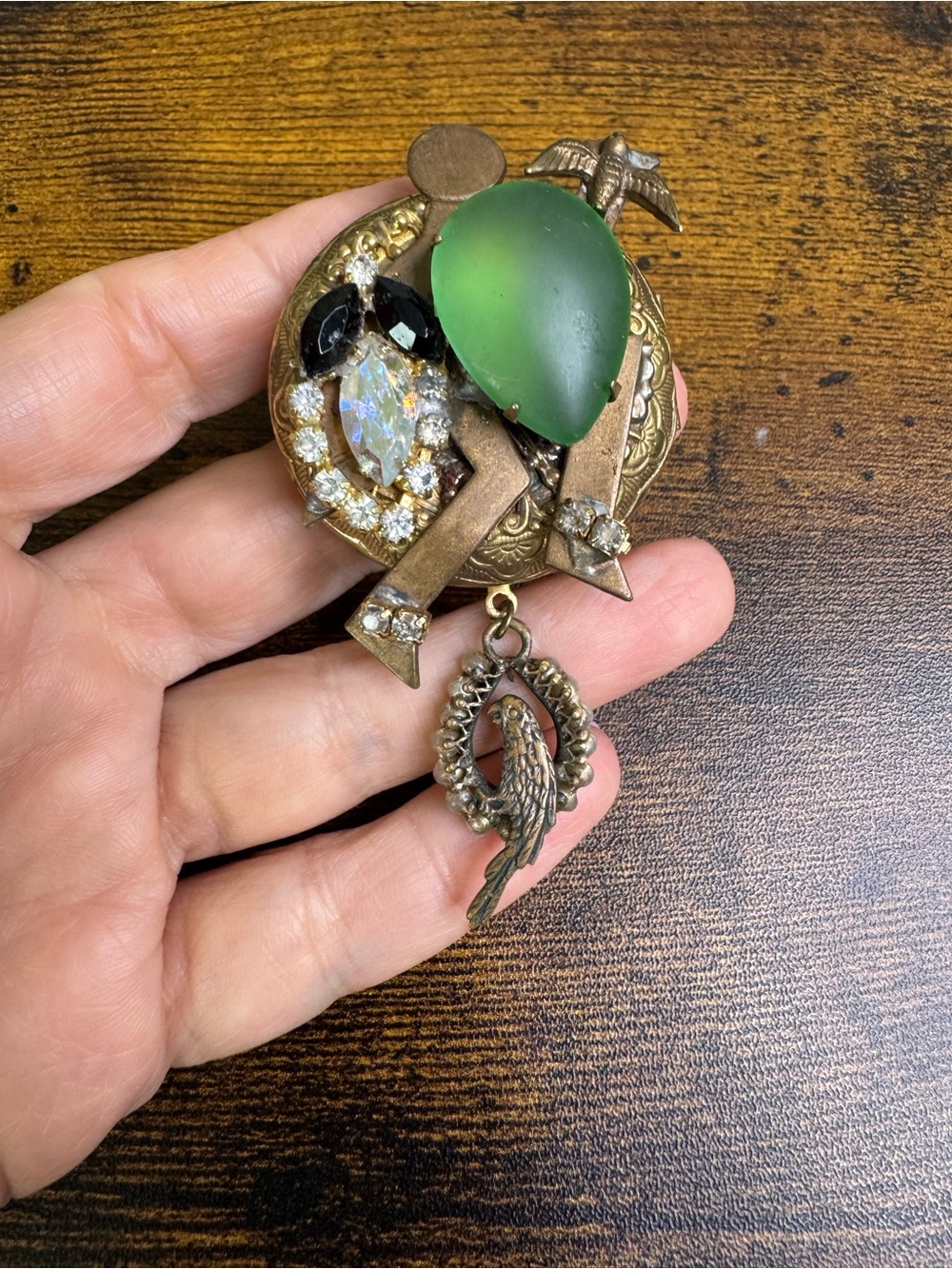 Vintage-Inspired Green Teardrop and Crystal Brooch Brutalist Steampunk - Picture 8 of 9